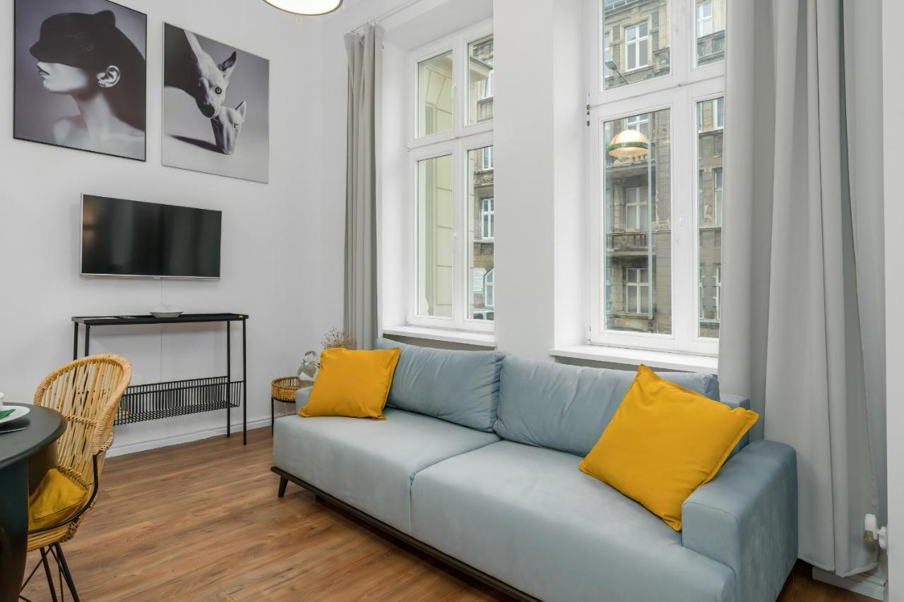 Deluxe Mtp Apartments Matejki By Noclegi Renters Poznan Exterior photo