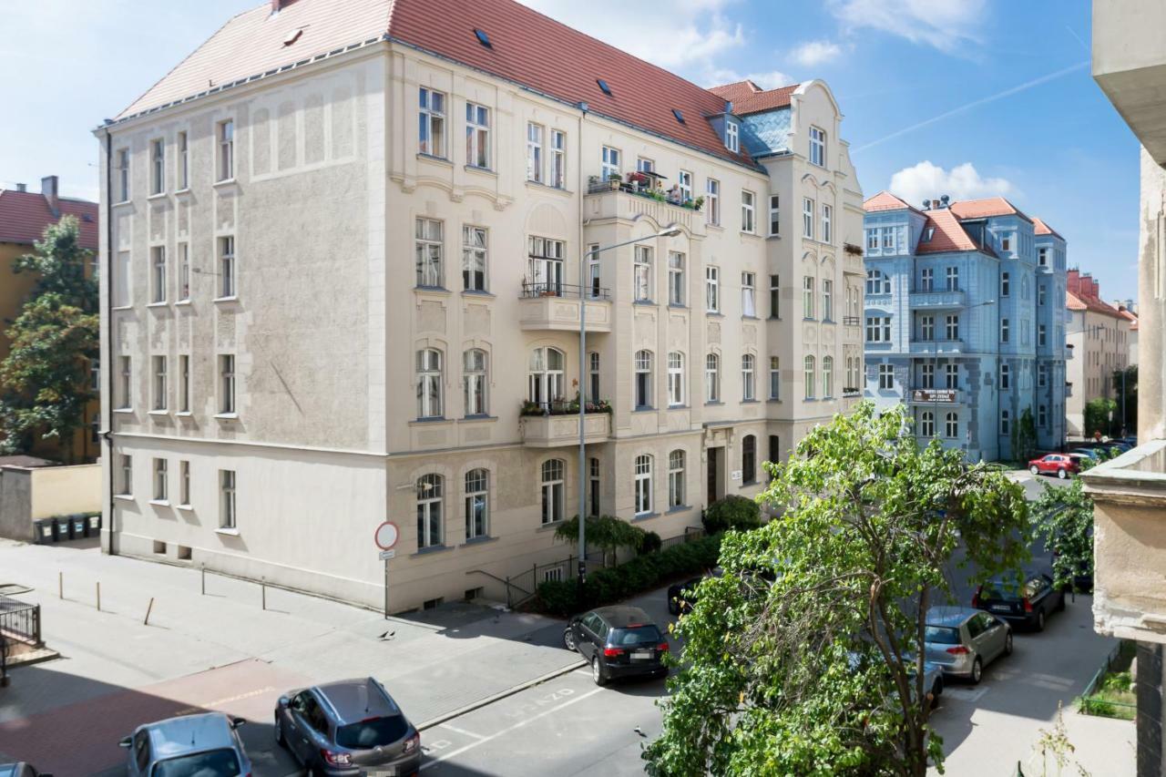 Deluxe Mtp Apartments Matejki By Noclegi Renters Poznan Exterior photo